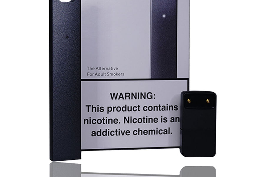 JUUL vape device