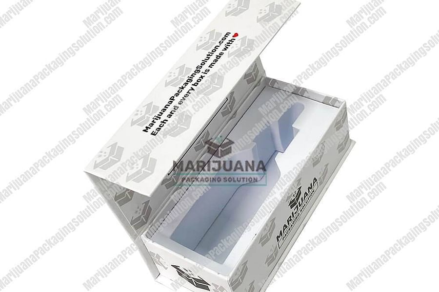 High-tech vape juice packaging