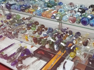 1960 Smoke Shop and Vape Delta 8 CBD KRATOMS Atascocita Humble TX Elf Bar