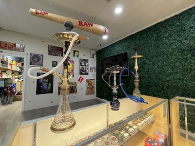 20 After 4 Smoke & Vape Shop / Delta 8 / Esco Bar / Elf Bar / Cbd