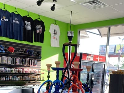 318 Cloudz Smoke & Vape Shop