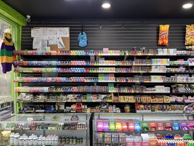 318 Cloudz Smoke and Vape Shop