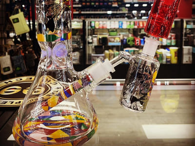 6th Street Smoke Shop, Vape Shop, CBD, Kratom, Delta 8 THC, & Hookahs! Hwy 6 & W Little York Rd By Pineapple Xpress