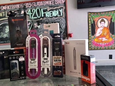 915 Glass Smoke Shop