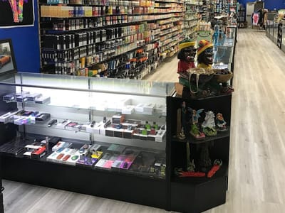 A2Z Smoke & Vape Outlet West York