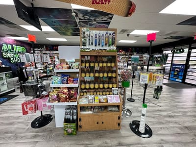 Alien Smoke & Vape Shop