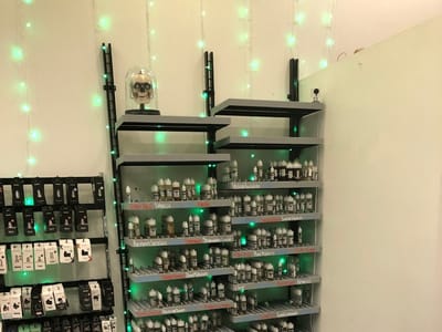 American Vape & E-Cigs