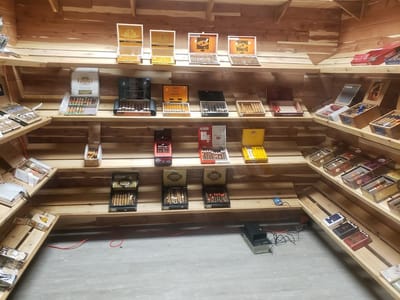 Ashland vape tobacco and cigar