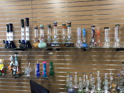 Aurora Vape and Glass