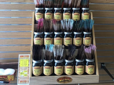 Aurora Vape and Glass