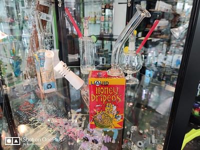 Azara Smoke N Vape Kenosha