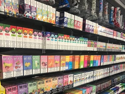 Big boy tobacco & vape