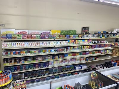 Big Joe Smoke and Vape