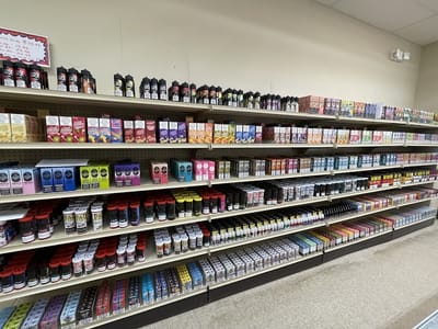 Big Joe Smoke and Vape