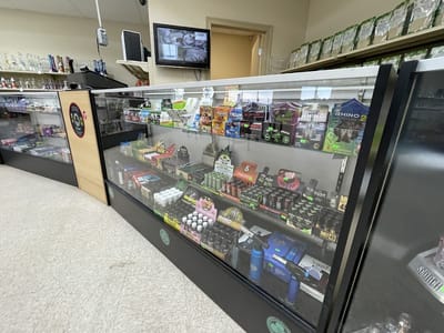 Big Joe Smoke and Vape