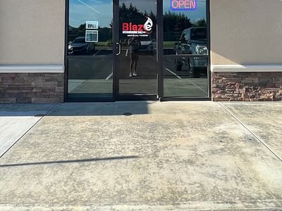 Blaze Smoke Shop - Vape, Smoke, Delta 8, & CBD (Bonaire)