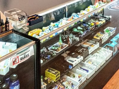 Brains Smoke and Vape Shop