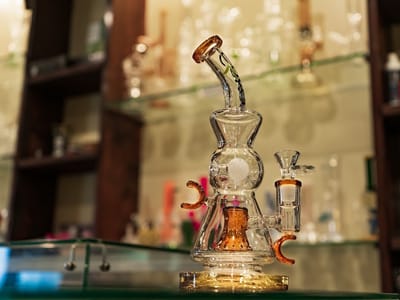 Buzzin Smoke & Vape Shop