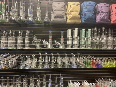 Chillax Smoke & Vape