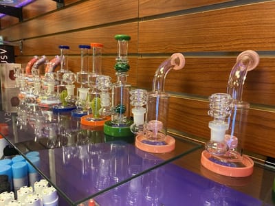 Chimney Daze Smoke & Vape Shop Too