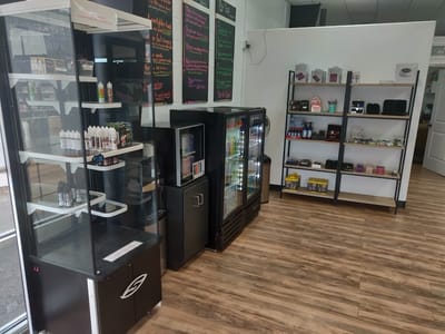 Cj's Vape House & CBD