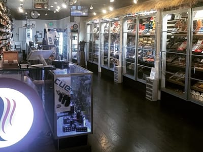 Clarendon Vapes & Cigars