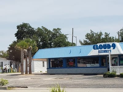 Cloud 9 Smoke & Vape