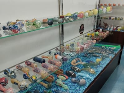 Cloud 9 Smoke, Vape, & Hookah Co. - Grayson