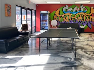 Cloud Slingers Smoke & Vape Shop