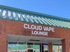 Cloud Vapes & Smokes