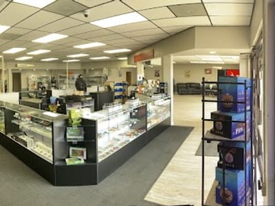 Cloudz Vape and Glass