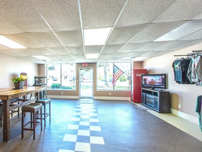 Colonial Hemp & Vape