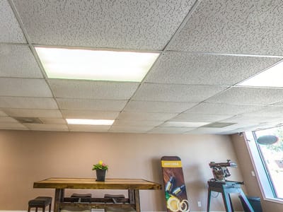 Colonial Hemp & Vape