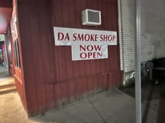 DA Smoke Shop