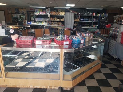 Deviants den of greer