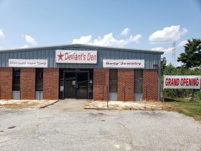 Deviants den of greer