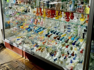 Dr-Smoke Tobacco Shop+Vapes Shop