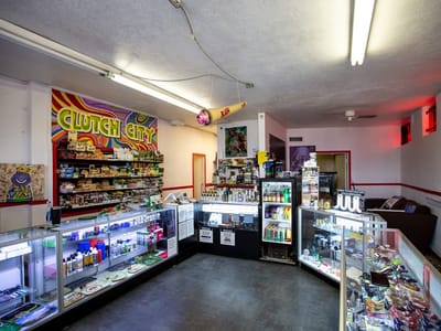 Emancipation Glass Smoke Shop