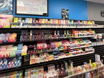 Empire Vapes And Tobacco |Delta 8| |Glass Shop|