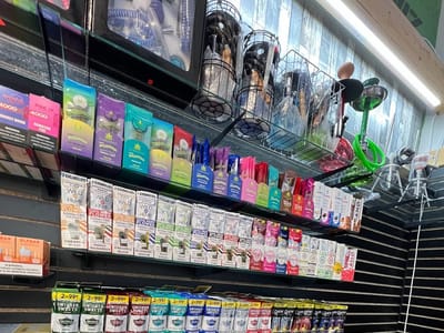 Famous Vape & Tobacco