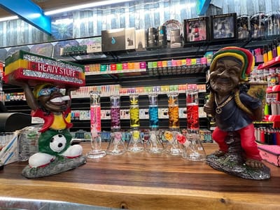 Famous Vape & Tobacco