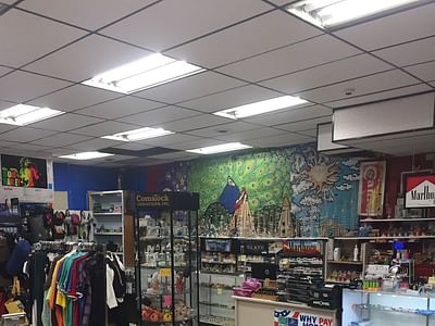 G & J Smoke & Vape Shop