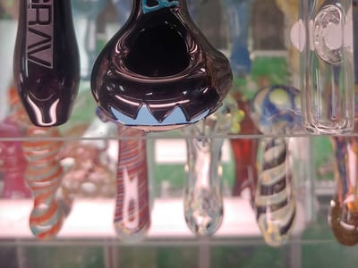 Galactic Papes and Vapes