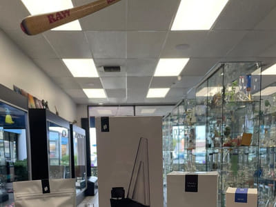 Glass heads vape shop