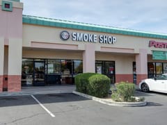 Gravitate Smoke & Vape