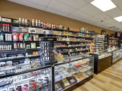 Gravitate Smoke & Vape