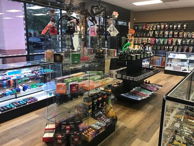 Gravitate Smoke & Vape