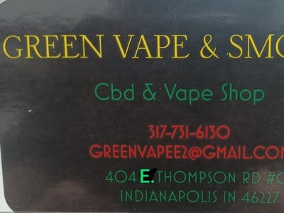 Green Vape & Smoke 2