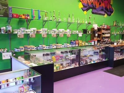 GreenStar Glass and Goodies