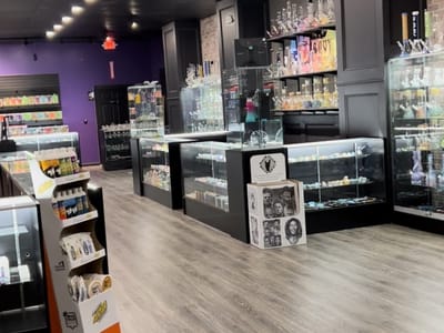 Groovy Glassware - Smoke & Vape